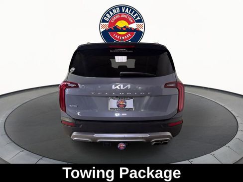 Used 2022 Kia Telluride EX w/ Towing Package image 7