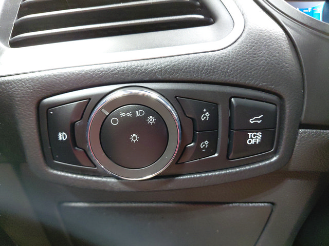 Used 2024 Ford Edge Titanium AWD/4WD image 40