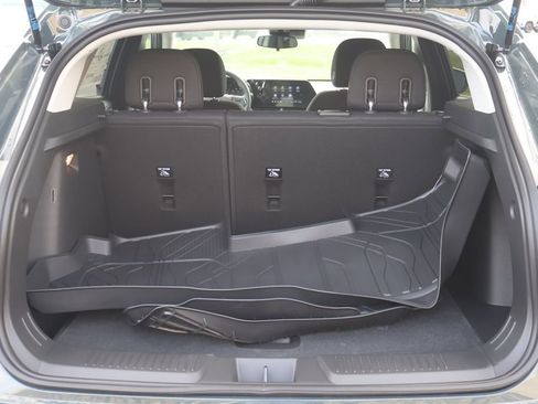 New 2026 Chevrolet Trax LS FWD image 43