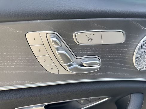 Used 2021 Mercedes-Benz E 350 4MATIC Sedan image 10