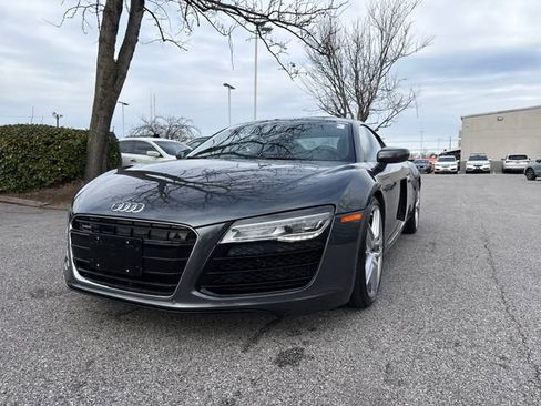 Used 2015 Audi R8 V8 image 1
