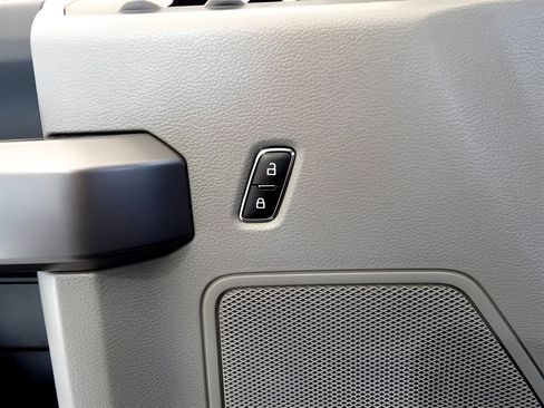 Used 2019 Ford F250 XLT image 13