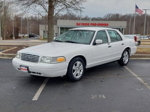 Used 2011 Ford Crown Victoria LX w/ Comfort Appearance Pkg image 7