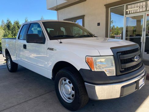 Used 2013 Ford F150 XL w/ Mid Equipment Group RWD image 8