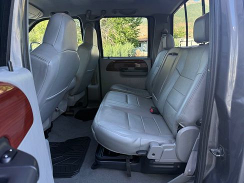 Used 2007 Ford F350 Lariat AWD/4WD image 34