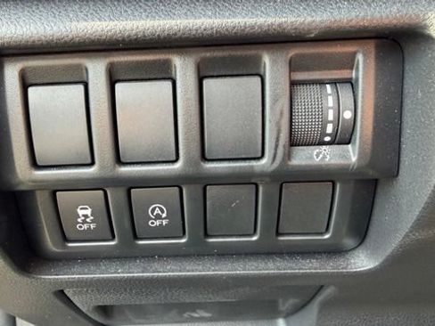 Used 2020 Subaru Forester w/ Alloy Wheel Package AWD/4WD image 16