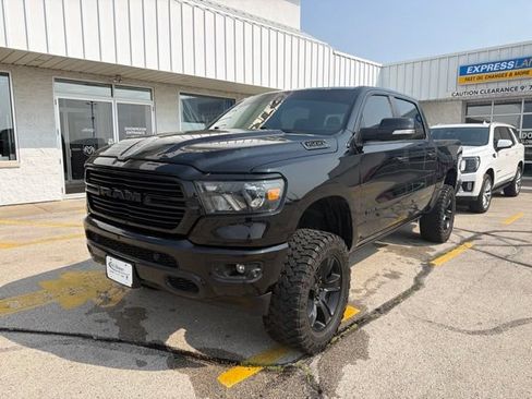 Certified 2021 RAM 1500 Big Horn AWD/4WD image 3