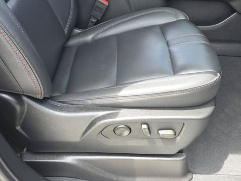 Used 2025 Chevrolet Tahoe RST w/ Comfort Package AWD/4WD image 19