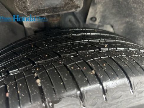 Used 2019 Honda Pilot Touring image 13