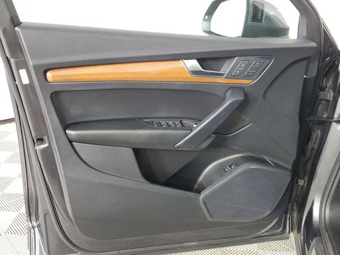 Certified 2023 Audi Q5 2.0T Premium w/ Convenience Package image 23