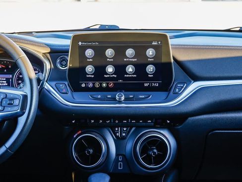 Used 2024 Chevrolet Blazer LT image 14