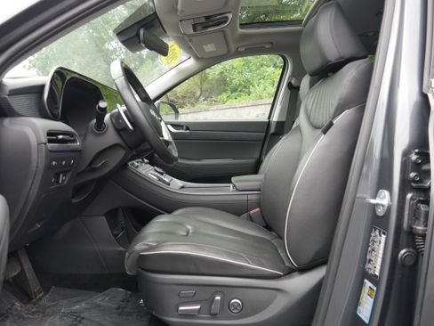 Used 2024 Hyundai Palisade Limited AWD/4WD image 14