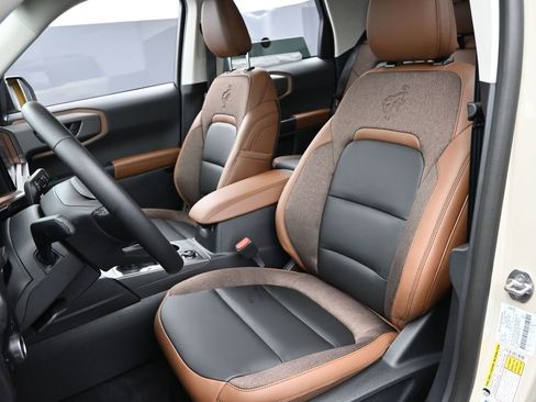 New 2025 Ford Bronco Sport Outer Banks w/ Outer Banks Tech Package+ AWD/4WD image 16