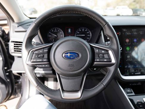 Used 2025 Subaru Outback Premium image 12