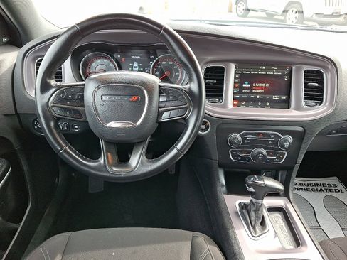 Used 2023 Dodge Charger SXT image 11