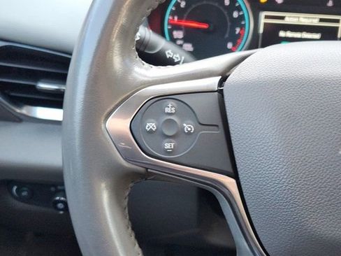 Used 2019 Chevrolet Traverse LT image 28