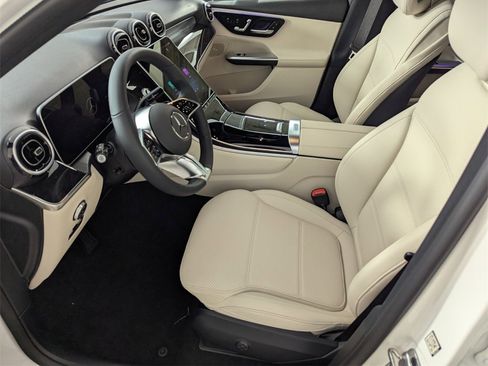 New 2026 Mercedes-Benz GLC 300 image 7