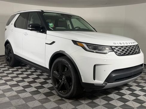 New 2026 Land Rover Discovery S AWD/4WD image 10