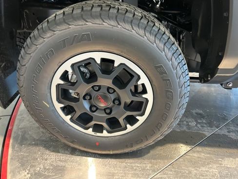 New 2026 Toyota Tacoma TRD Off-Road image 18