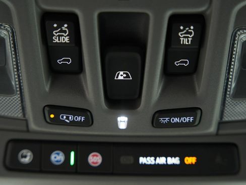 New 2026 GMC Sierra 1500 SLT w/ SLT Premium Plus Package image 35