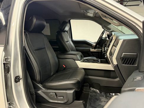 Used 2019 Ford F250 Lariat w/ Lariat Value Package image 22