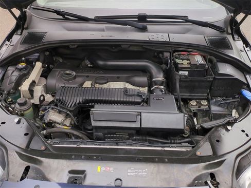 Used 2016 Volvo XC70 T5 Premier w/ Proximity Package image 29