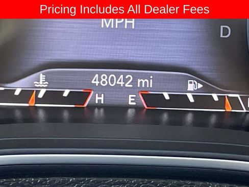 Used 2022 Jeep Cherokee Latitude Lux AWD/4WD image 25