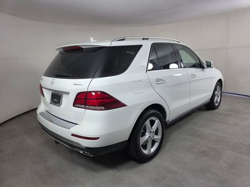 Used 2017 Mercedes-Benz GLE 350 4MATIC image 4