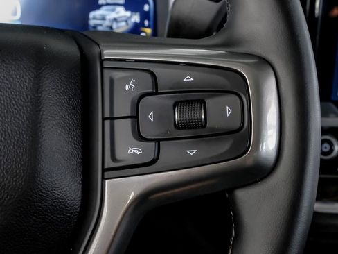 Used 2024 Chevrolet Silverado 1500 LT w/ Z71 Off-Road Package image 17