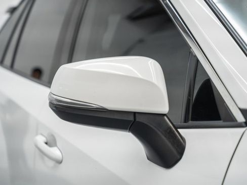 Used 2020 Toyota RAV4 XLE image 13