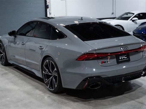 Used 2023 Audi RS 7 Sportback AWD/4WD image 4