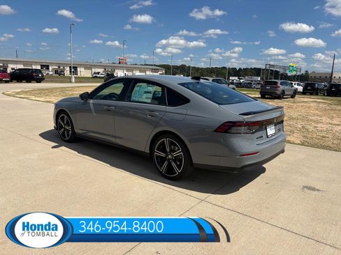 New 2026 Honda Accord Hybrid Sport-L image 4