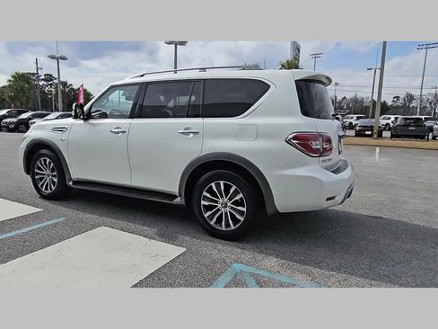 Used 2020 Nissan Armada SL w/ Premium Package image 29