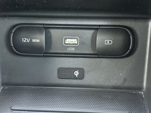 Used 2020 Kia Telluride EX w/ EX Premium Package FWD image 32