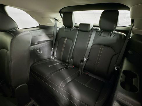 Used 2025 MAZDA CX-90 3.3 Turbo w/ Select Package image 28