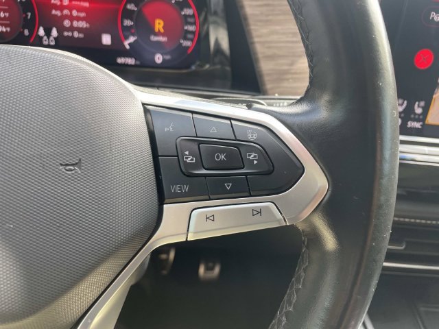Used 2024 Volkswagen Atlas SEL Premium R-Line AWD/4WD image 33