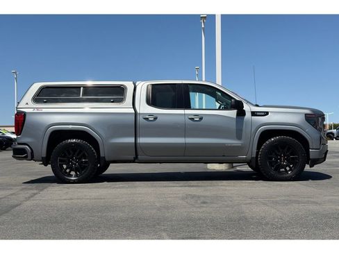 Used 2024 GMC Sierra 1500 Elevation AWD/4WD image 3