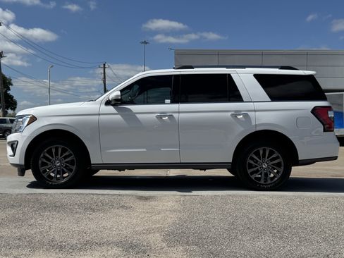 Used 2021 Ford Expedition Limited image 7