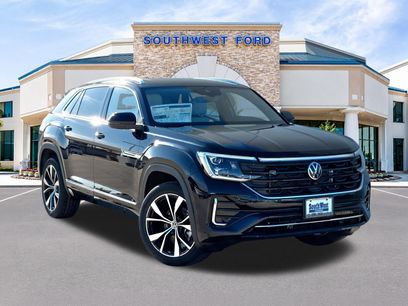 Used 2025 Volkswagen Atlas Cross Sport SEL Premium R-Line