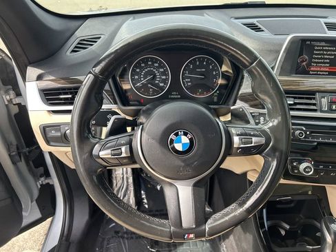 Used 2017 BMW X1 xDrive28i AWD/4WD image 17