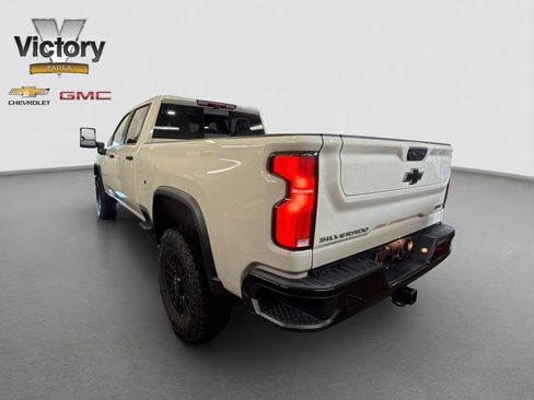 Used 2026 Chevrolet Silverado 2500 ZR2 AWD/4WD image 24