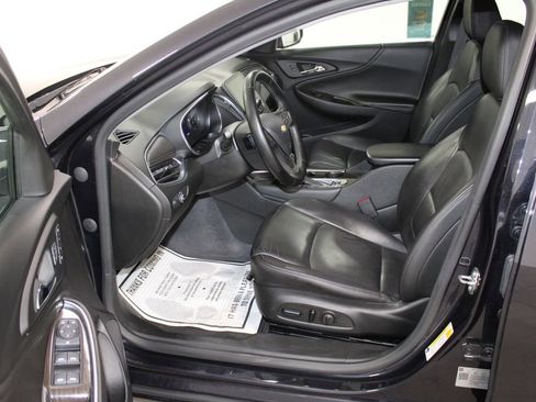 Used 2023 Chevrolet Malibu LT image 21