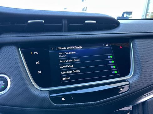 Used 2023 Cadillac XT5 Sportv w/ Technology Package AWD/4WD image 62