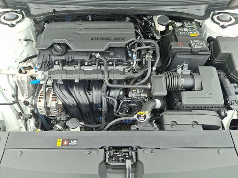 Certified 2025 Kia K4 FWD image 27