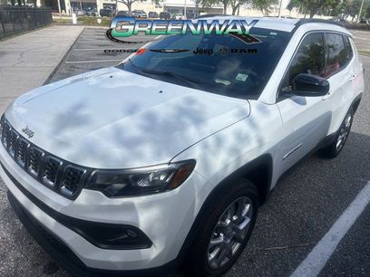 Used 2024 Jeep Compass Latitude