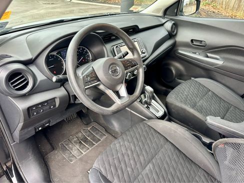Used 2021 Nissan Kicks S image 11