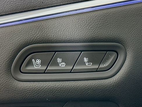 Certified 2023 Cadillac Escalade ESV Premium Luxury w/ LPO, Radiant Package image 22