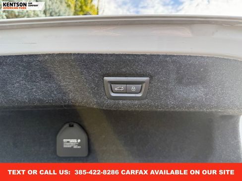 Used 2025 BMW 530i xDrive image 35