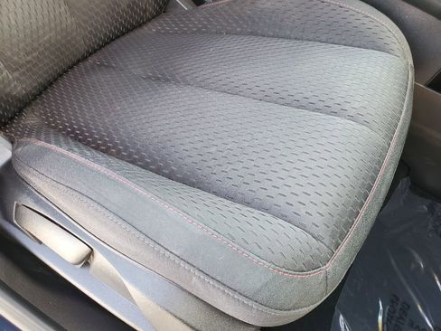 Used 2015 Chevrolet Equinox LS image 37