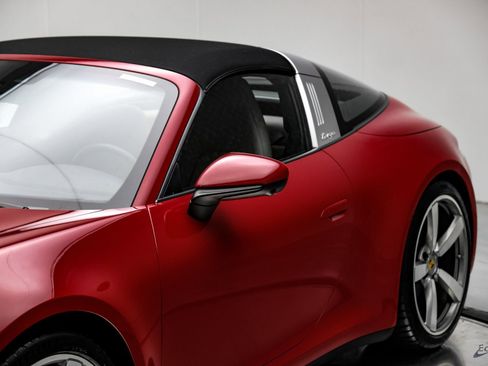 Used 2021 Porsche 911 Targa 4S Heritage Design image 33